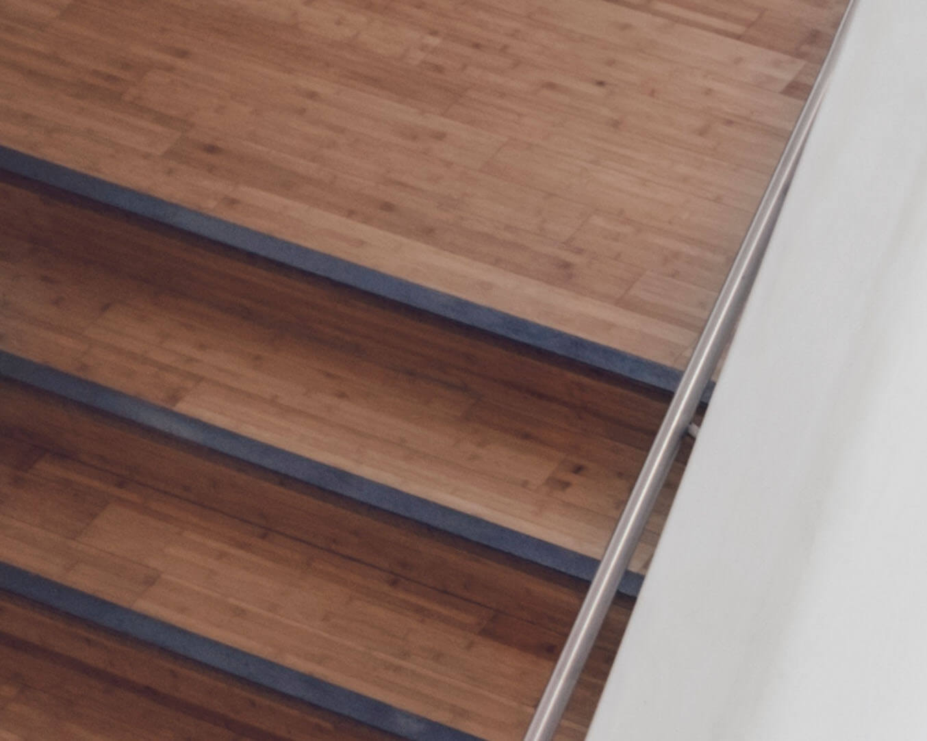 NARIZ DE ESCALON | UNIDAD HIDRAULICA