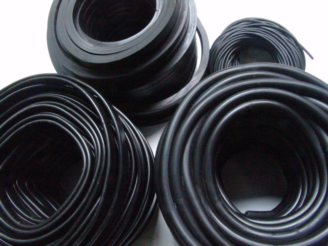 EXTRUIDOS DE HULE | UNIDAD HIDRAULICA