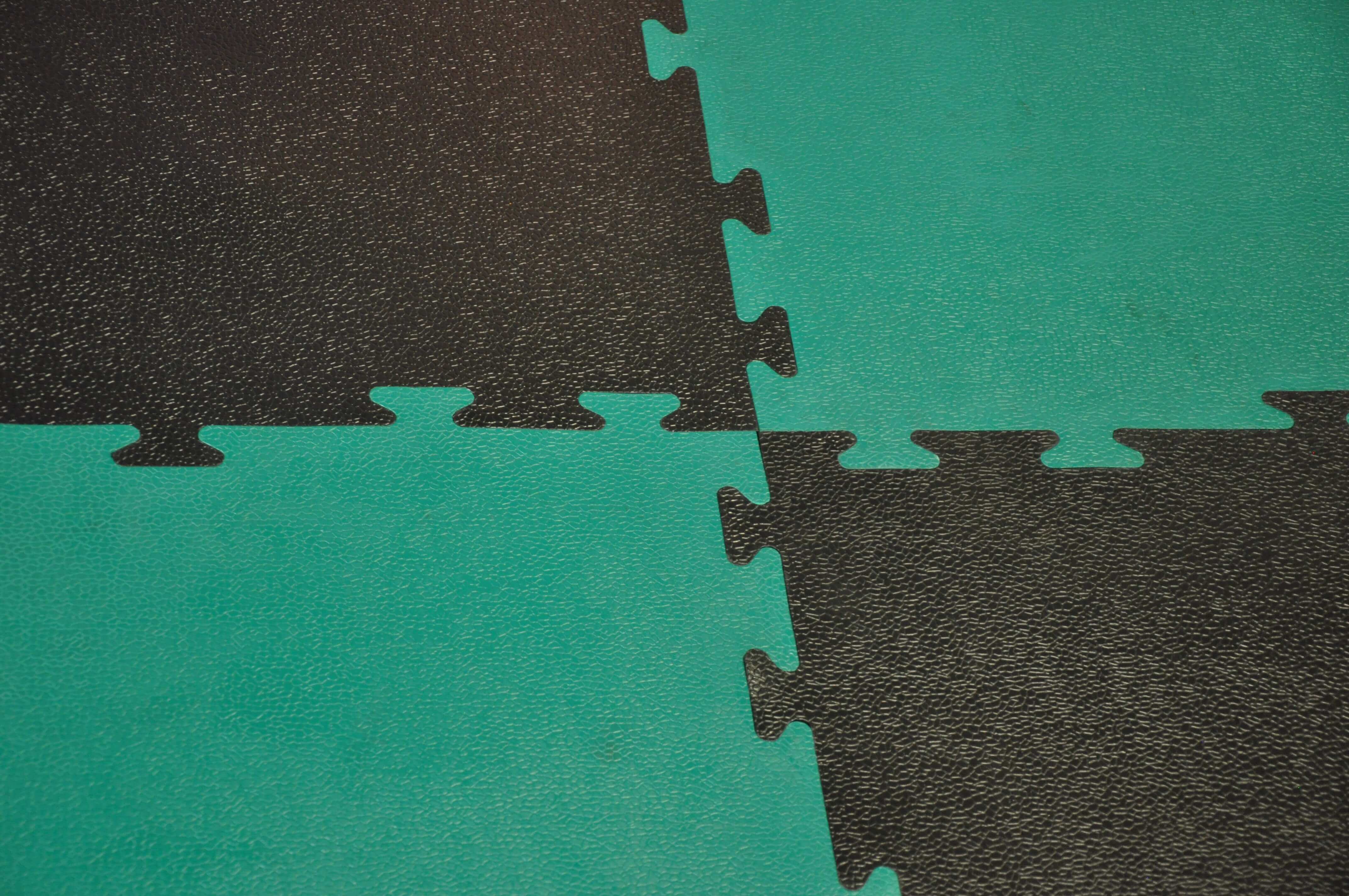 PISOS PARA GIMNASIO TIPO ROMPECABEZAS | UNIDAD HIDRAULICA